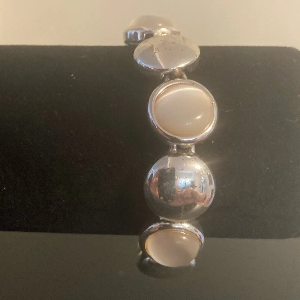 N/A silver tone